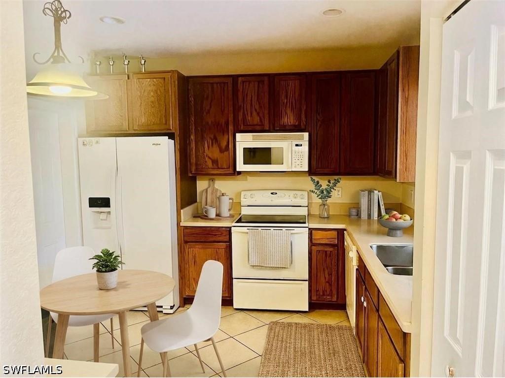 9620 Roundstone Circle Fort Myers FL 33967 226016031 image4