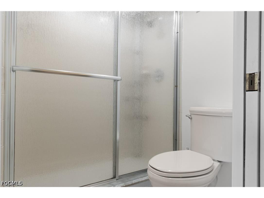 9627 Eaton Gardens Lane #101 Fort Myers FL 33919 2026018462 image13