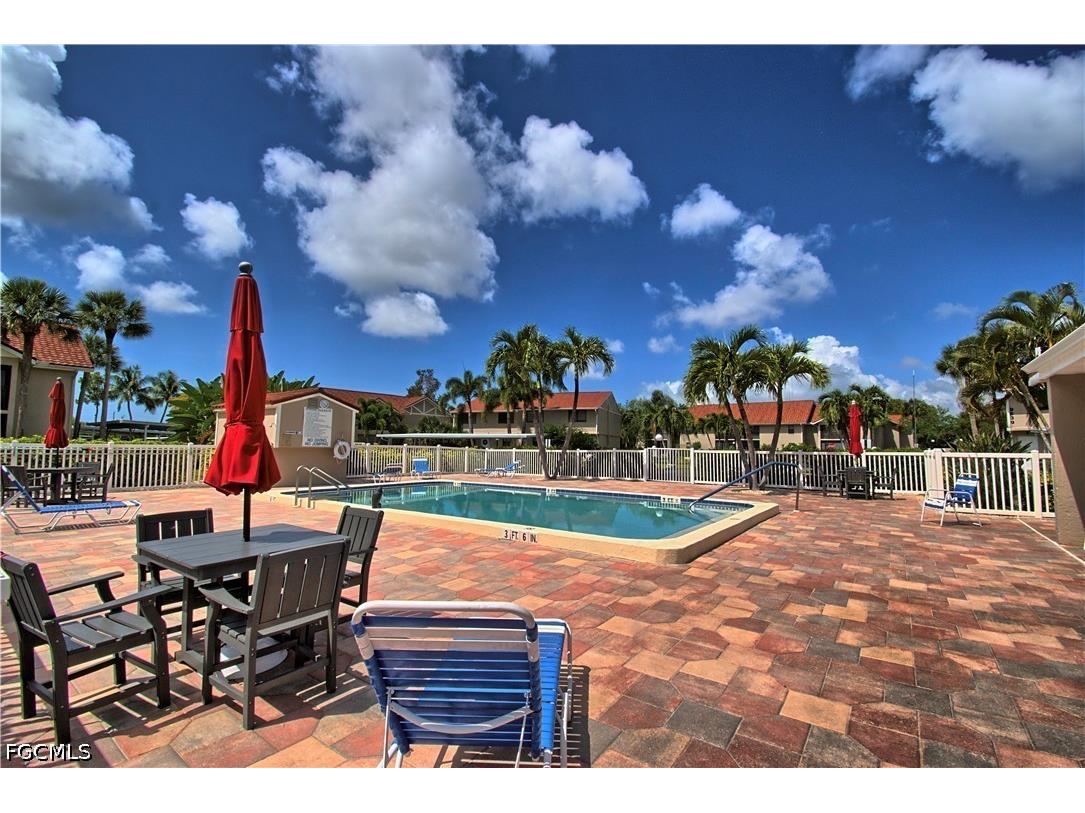 9627 Eaton Gardens Lane #101 Fort Myers FL 33919 2026018462 image29