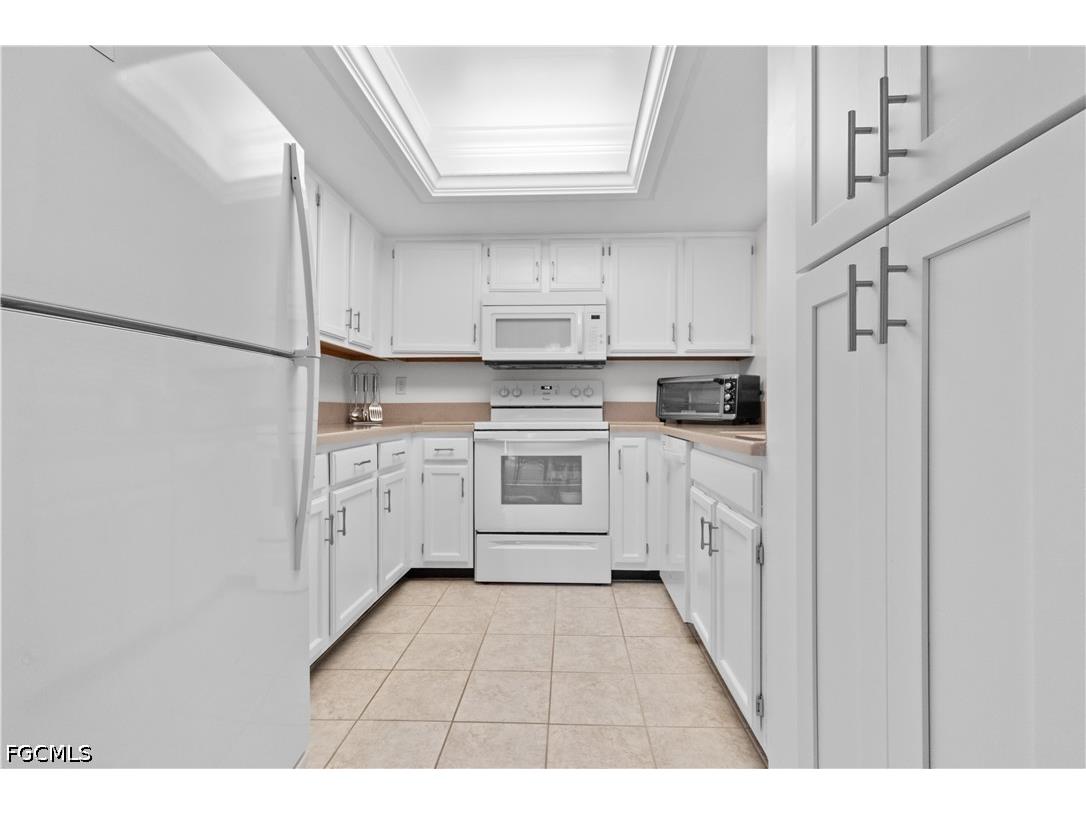 9627 Eaton Gardens Lane #101 Fort Myers FL 33919 2026018462 image5