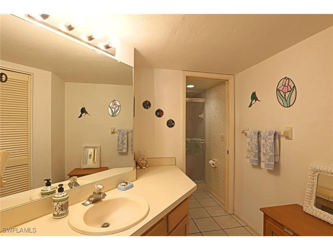 9627 Eaton Gardens Lane #104 Fort Myers FL 33919 225053677 image9