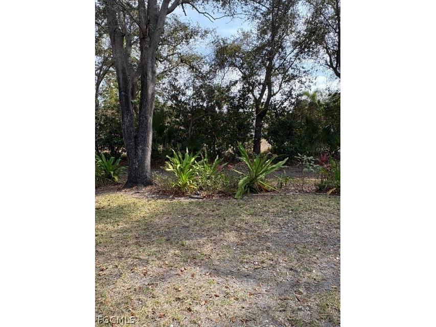 9627 Eaton Gardens Lane #105 Fort Myers FL 33919 2026008710 image39