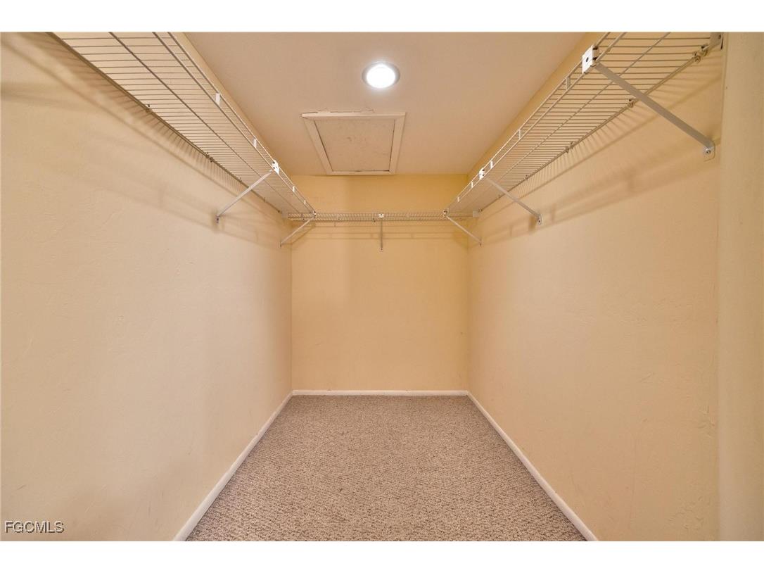 9627 Eaton Gardens Lane #204 Fort Myers FL 33919 2025017480 image20