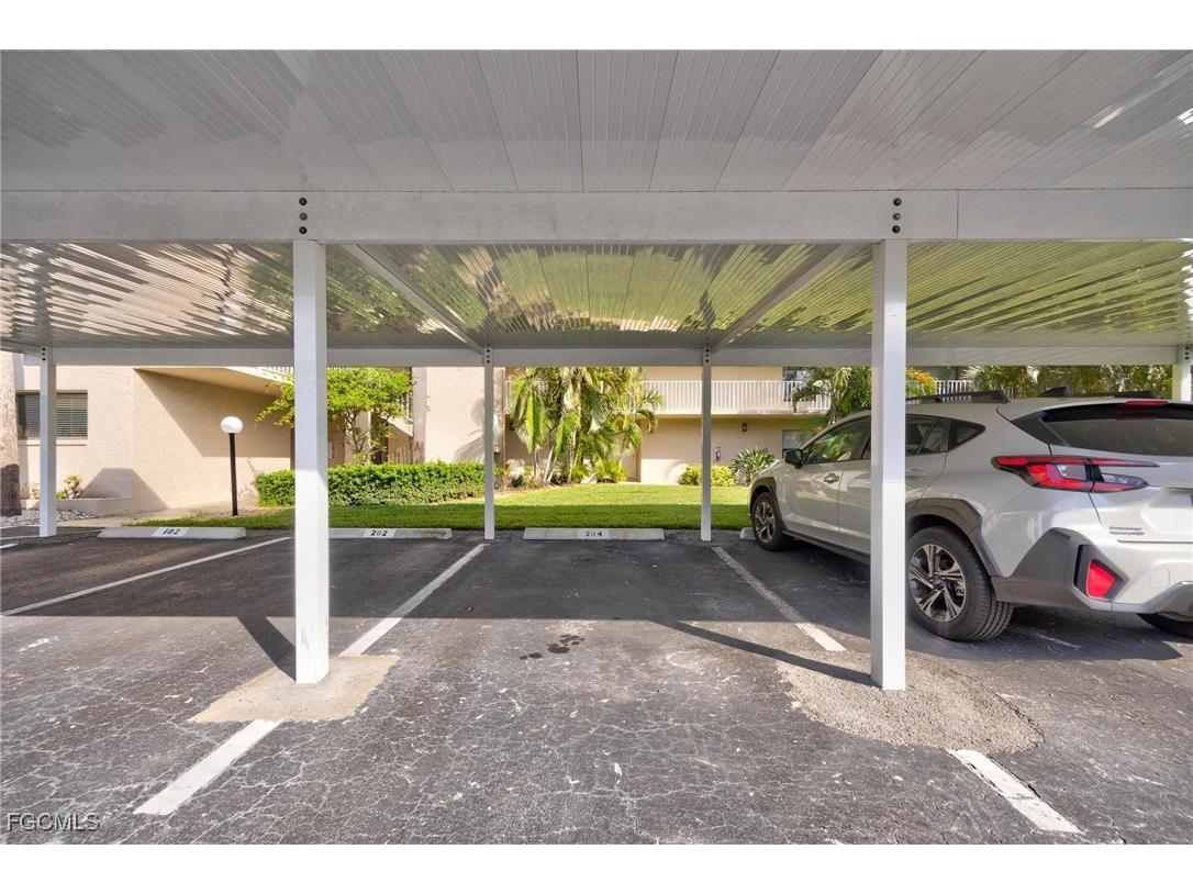 9627 Eaton Gardens Lane #204 Fort Myers FL 33919 2025017480 image26