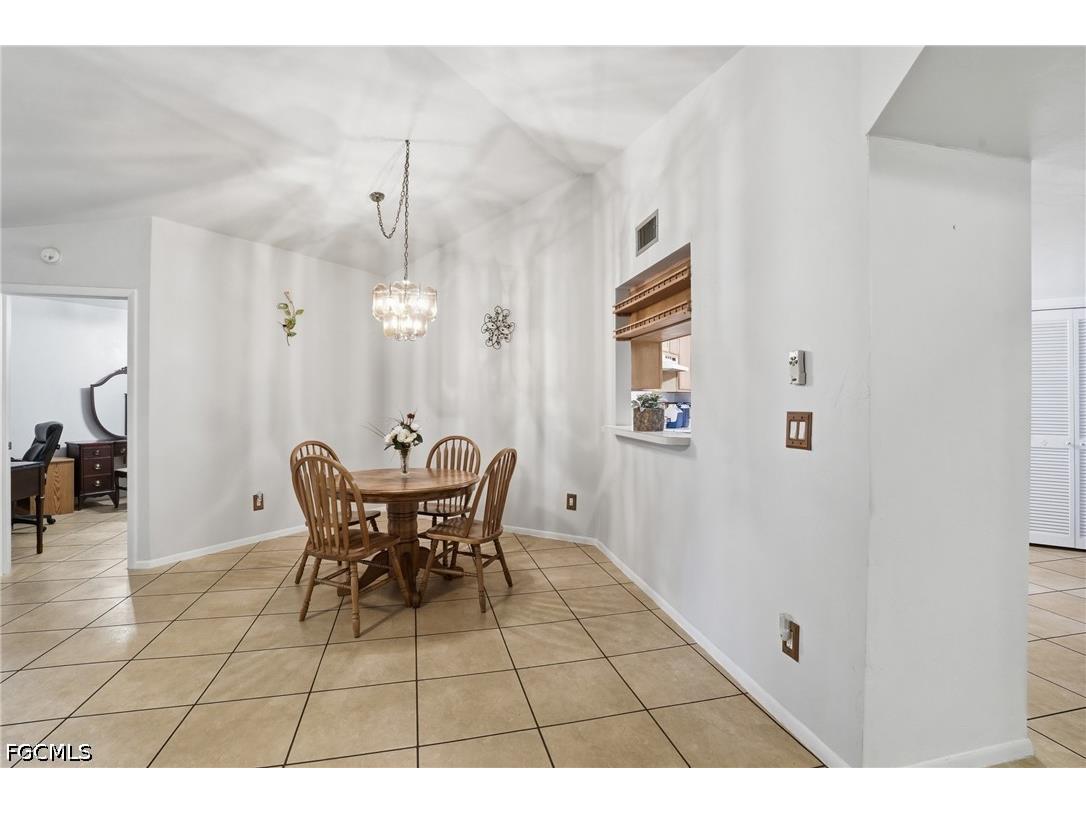 9627 Eaton Gardens Lane #205 Fort Myers FL 33919 2026019863 image19
