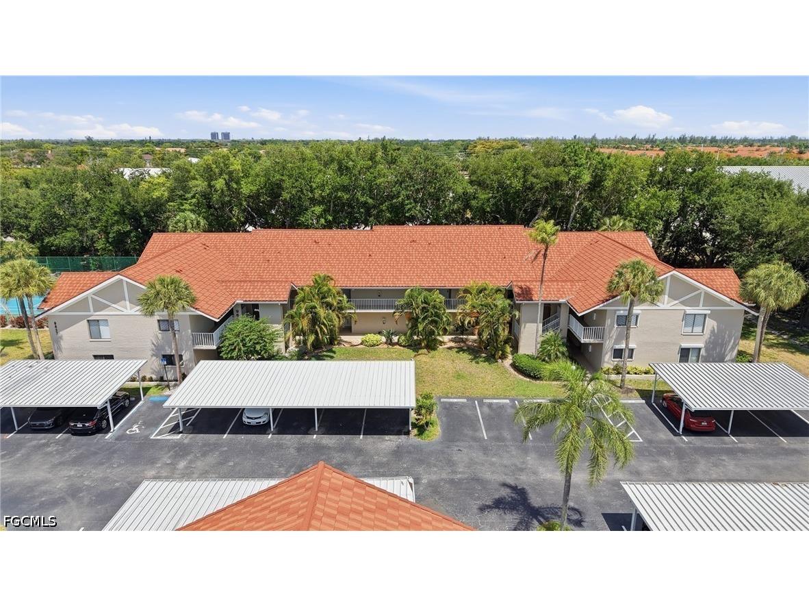 9627 Eaton Gardens Lane #205 Fort Myers FL 33919 2026019863 image2