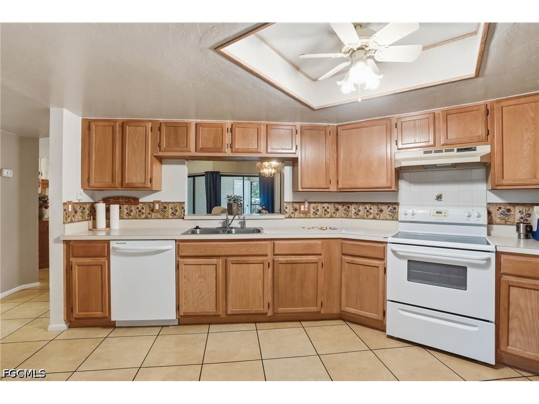 9627 Eaton Gardens Lane #205 Fort Myers FL 33919 2026019863 image22