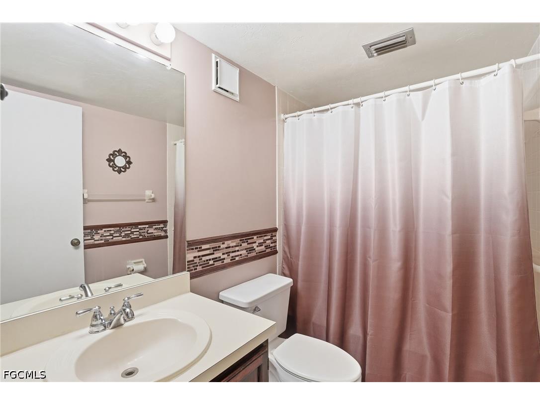 9627 Eaton Gardens Lane #205 Fort Myers FL 33919 2026019863 image31