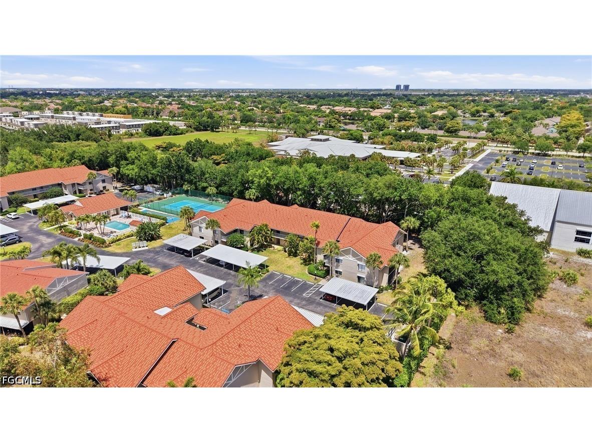 9627 Eaton Gardens Lane #205 Fort Myers FL 33919 2026019863 image4