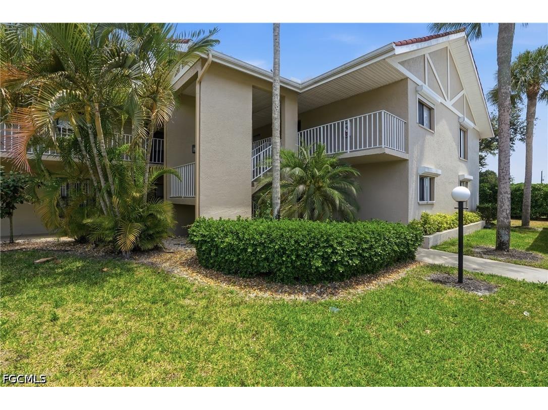 9627 Eaton Gardens Lane #205 Fort Myers FL 33919 2026019863 image8