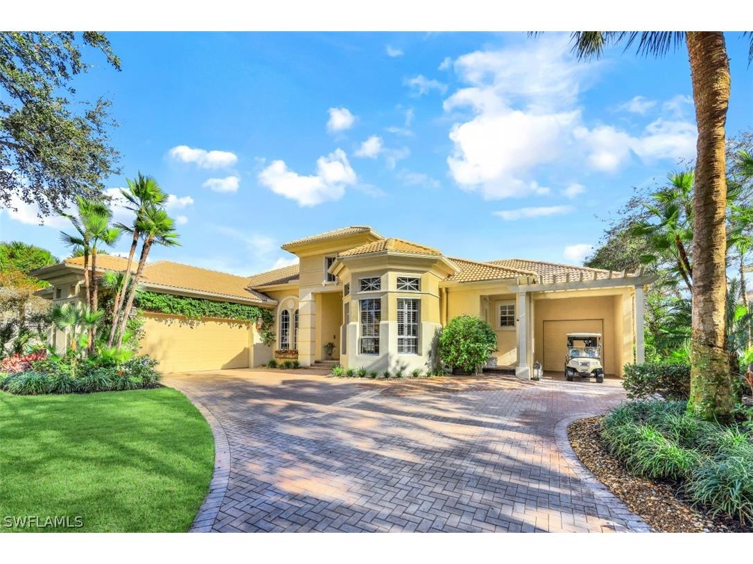 963 Barcarmil Way Naples FL 34110 222081245 image1