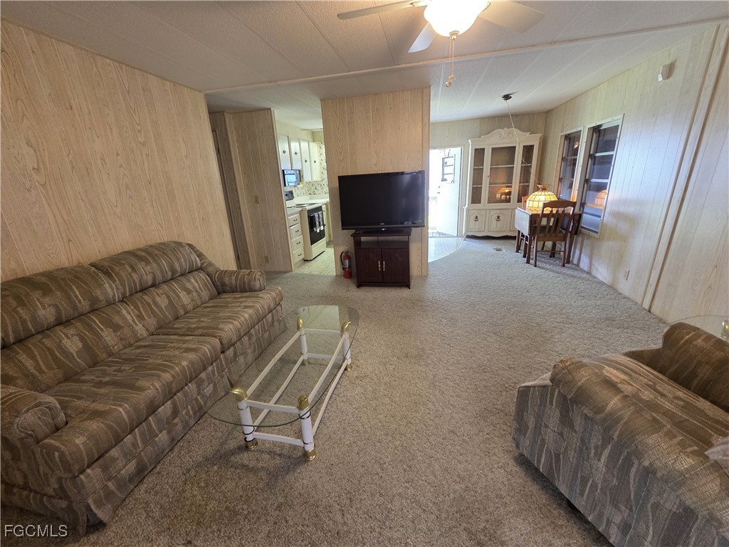 963 Idle Way Drive North Fort Myers FL 33917 2025004153 image12