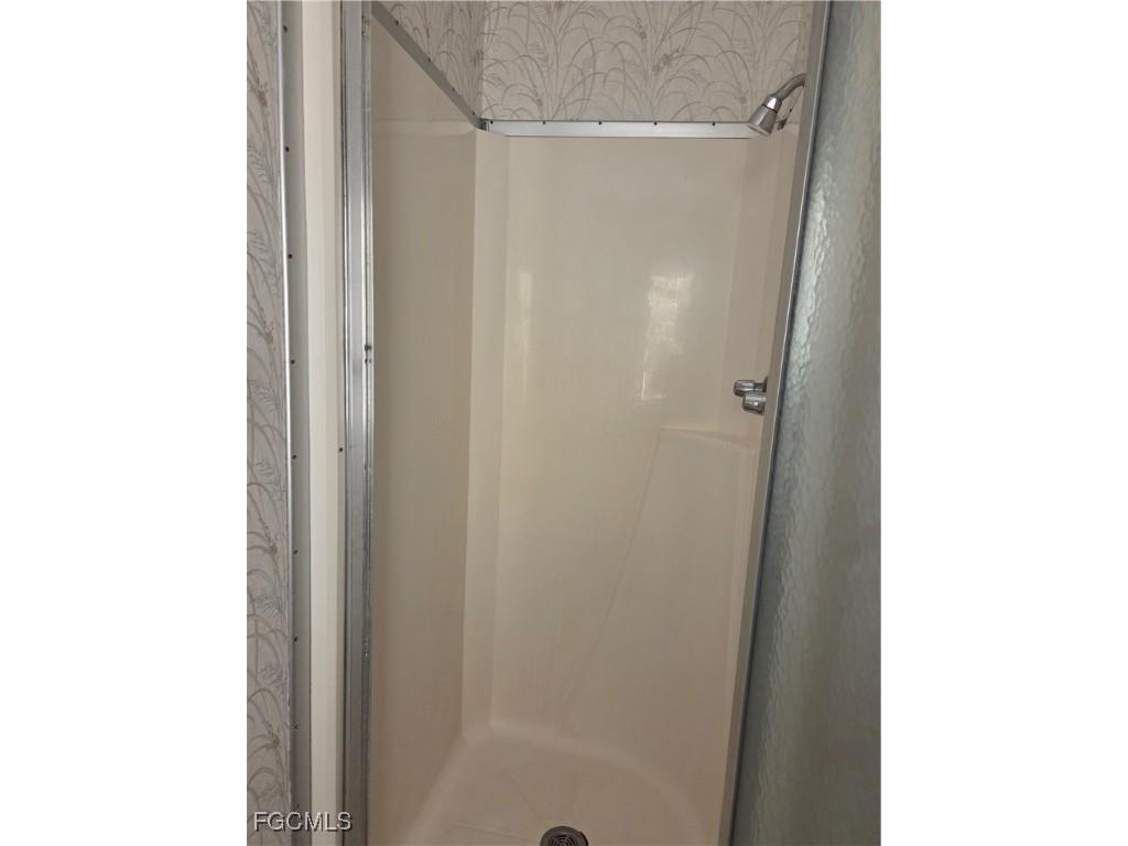 963 Idle Way Drive North Fort Myers FL 33917 2025004153 image26