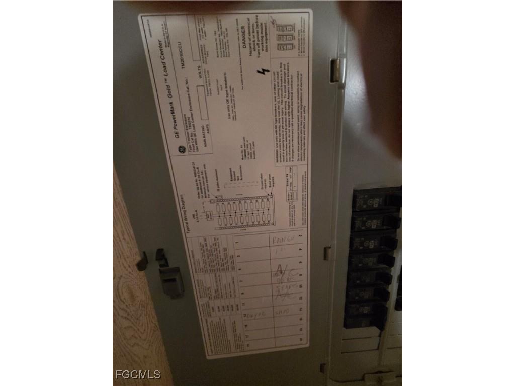 963 Idle Way Drive North Fort Myers FL 33917 2025004153 image29