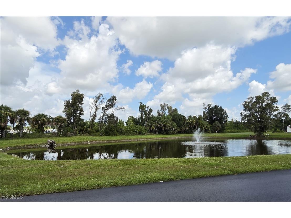 963 Idle Way Drive North Fort Myers FL 33917 2025004153 image38