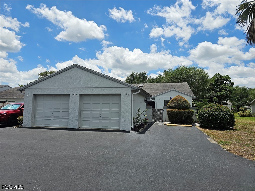 9630 Villa Drive #8 Fort Myers FL 33905 2026021196 image1