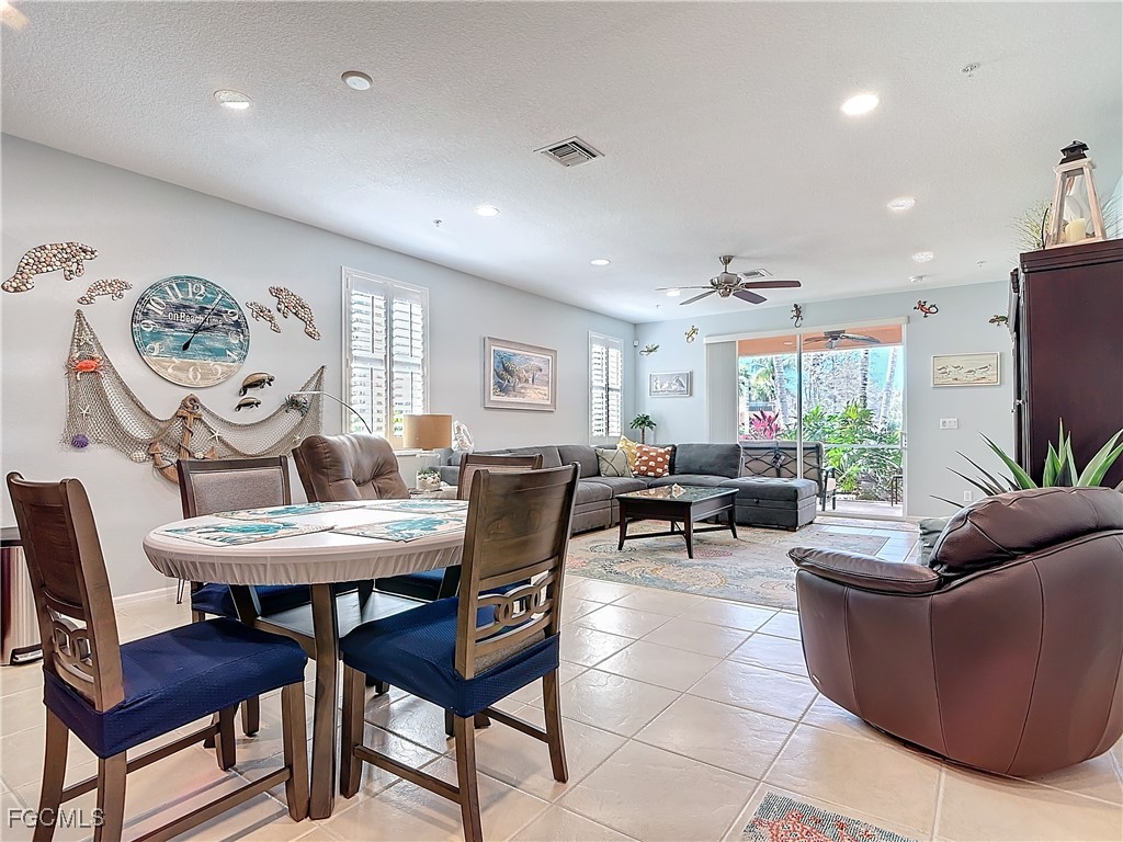 9631 Spanish Moss Way #3911 Bonita Springs FL 34135 2025014163 image3