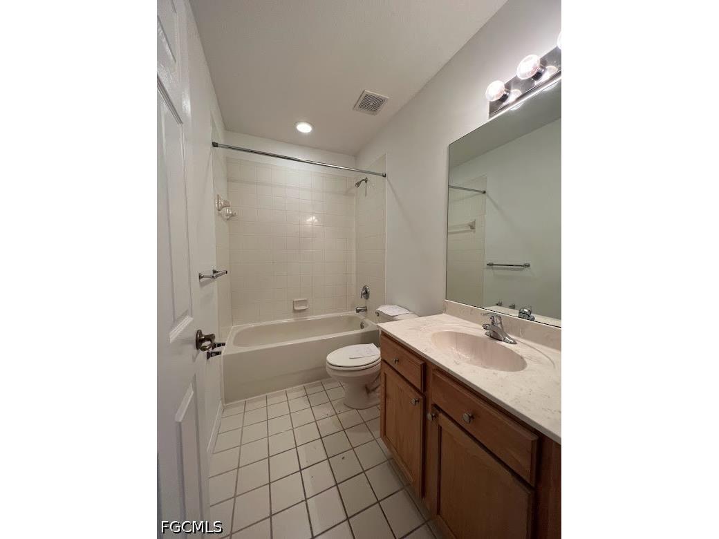 9634 Roundstone Circle Fort Myers FL 33967 2026026069 image10