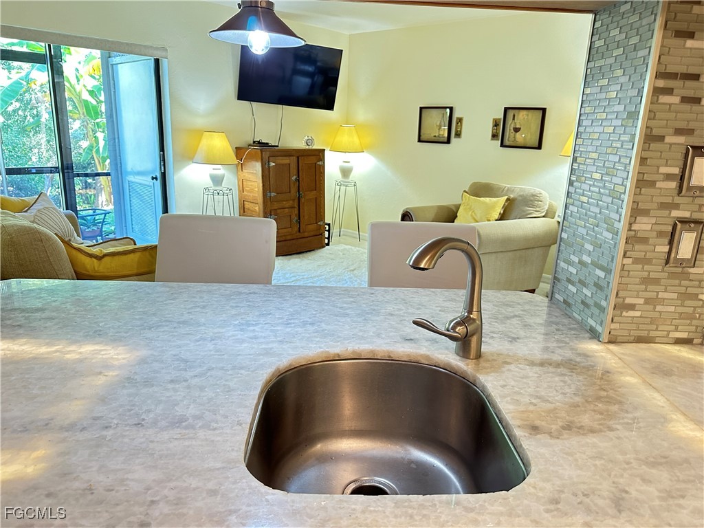 9635 Eaton Gardens Lane #103 Fort Myers FL 33919 2025012490 image13