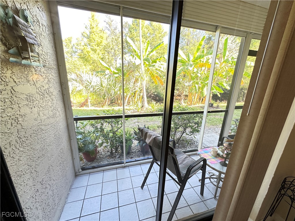 9635 Eaton Gardens Lane #103 Fort Myers FL 33919 2025012490 image18
