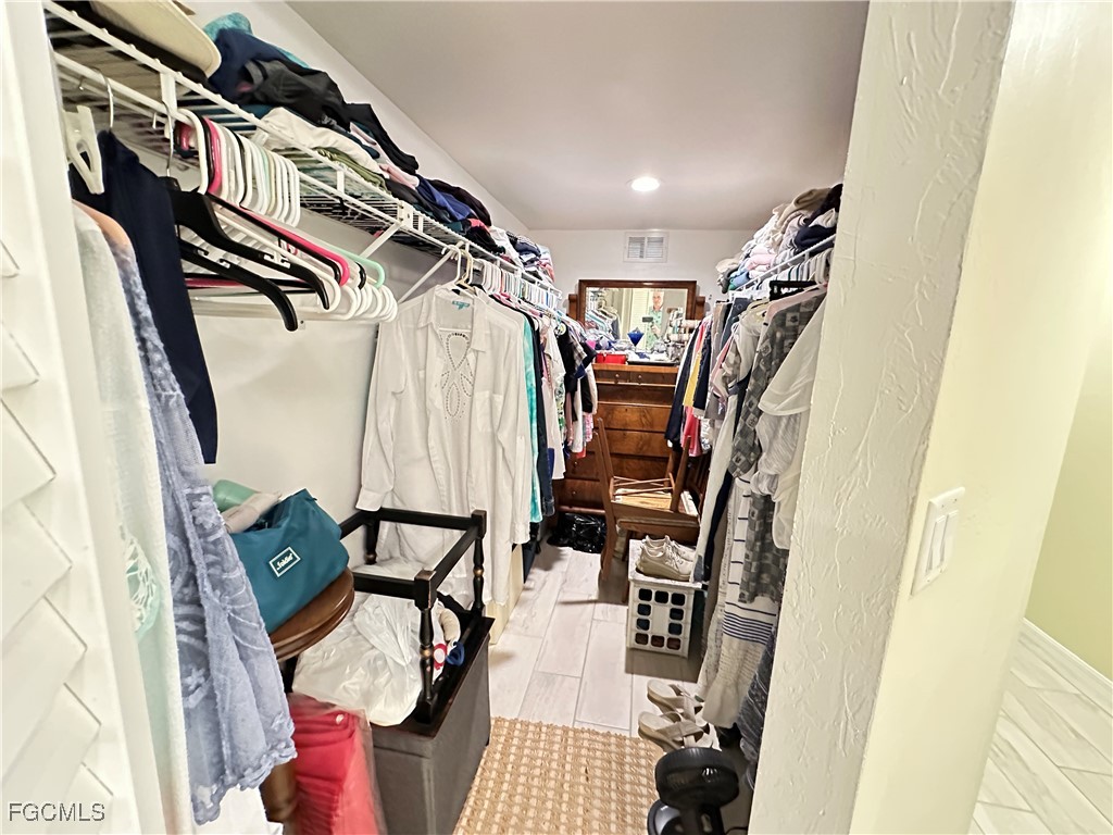 9635 Eaton Gardens Lane #103 Fort Myers FL 33919 2025012490 image19