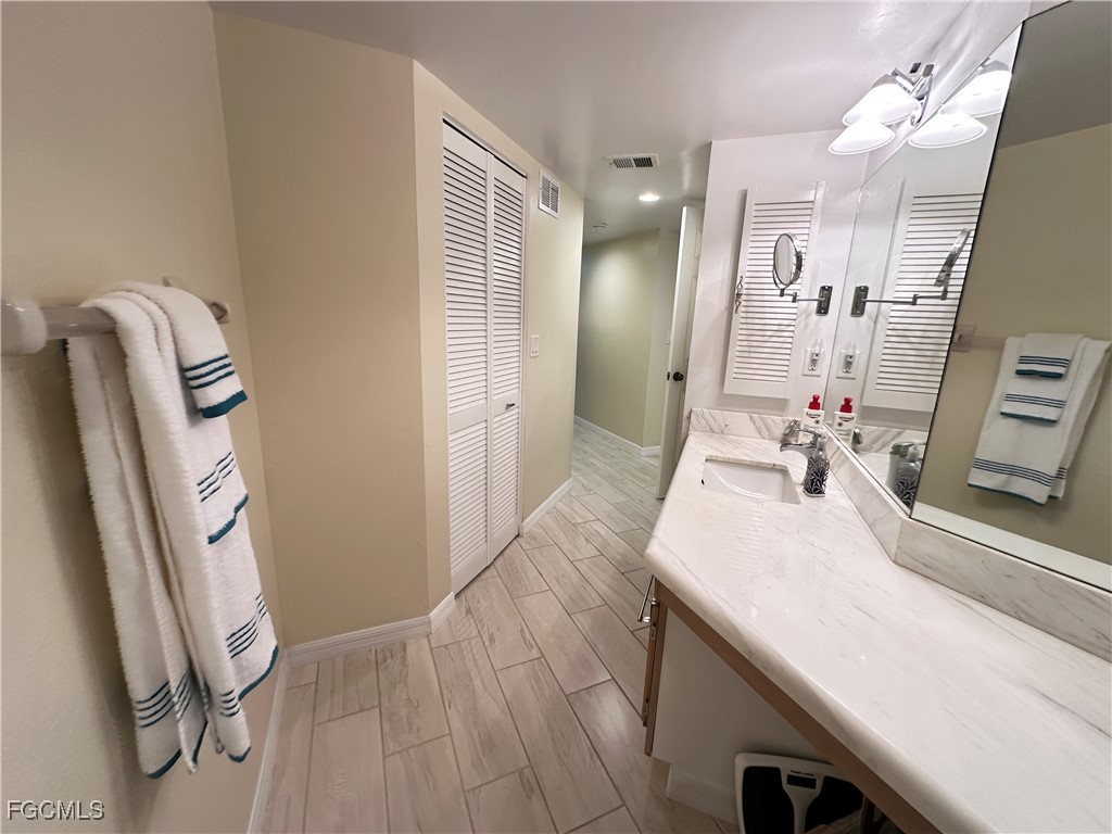 9635 Eaton Gardens Lane #103 Fort Myers FL 33919 2025012490 image20