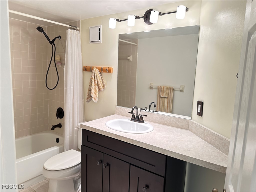 9635 Eaton Gardens Lane #103 Fort Myers FL 33919 2025012490 image25