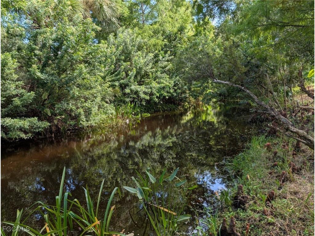 9635 Eaton Gardens Lane #103 Fort Myers FL 33919 2025012490 image34