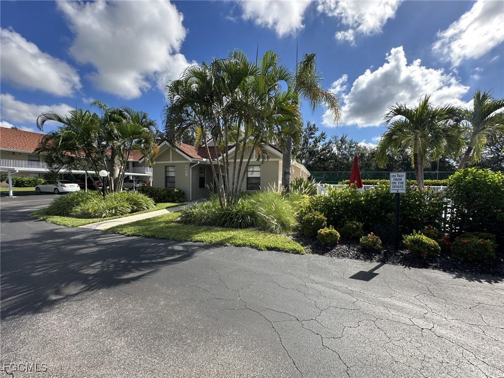 9635 Eaton Gardens Lane #103 Fort Myers FL 33919 2025012490 image42