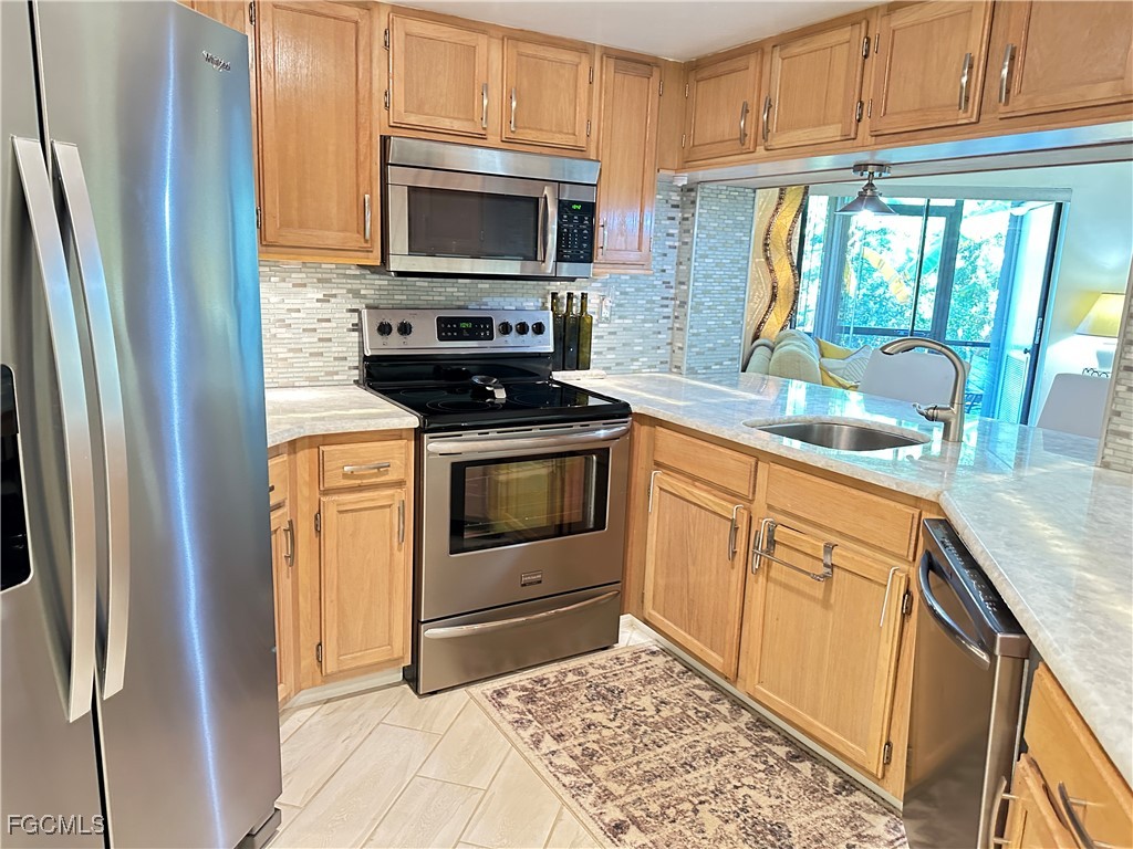 9635 Eaton Gardens Lane #103 Fort Myers FL 33919 2025012490 image9