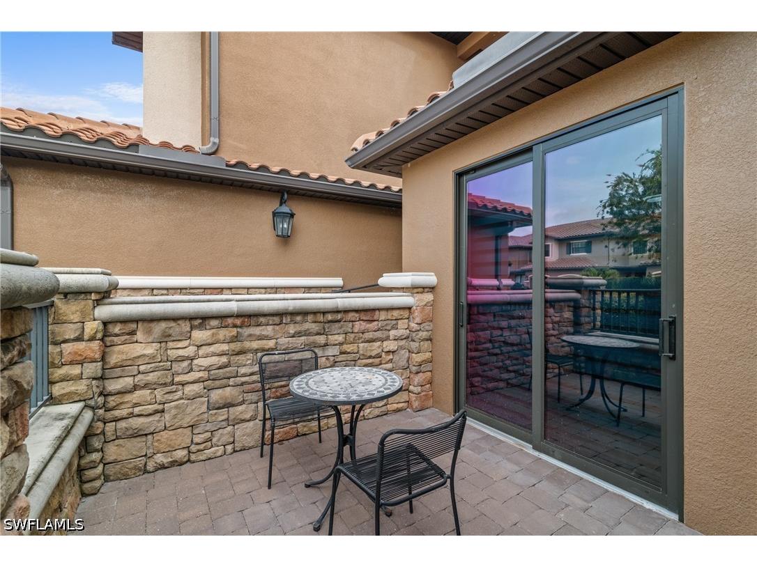 9637 Montelanico Loop #104 Naples FL 34119 226018333 image25
