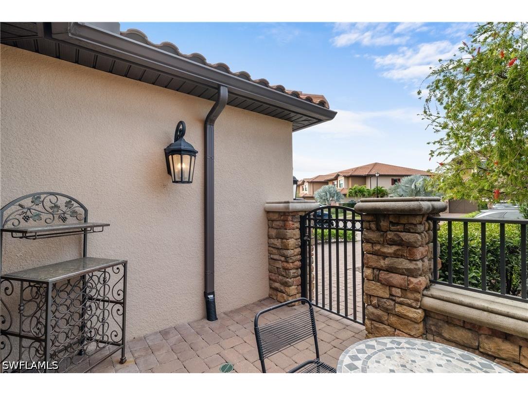9637 Montelanico Loop #104 Naples FL 34119 226018333 image26