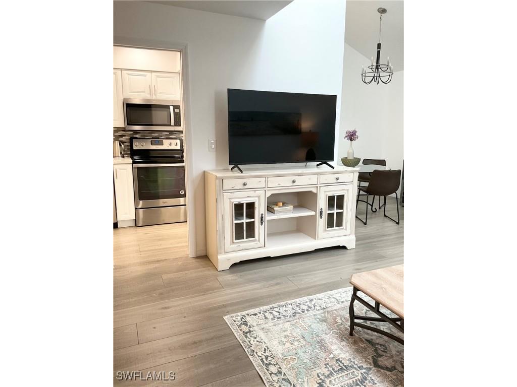 964 8th Avenue S #B-2 Naples FL 34102 225078596 image8