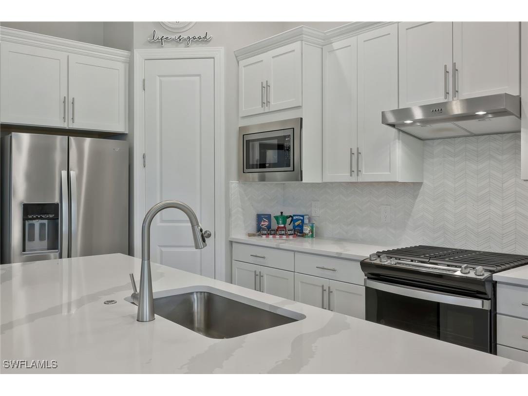 9640 Everglades Drive Naples FL 34120 225072350 image11