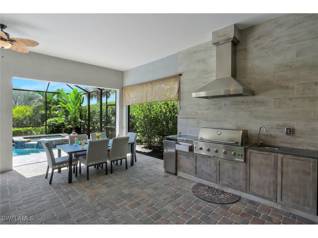 9640 Everglades Drive Naples FL 34120 225072350 image3