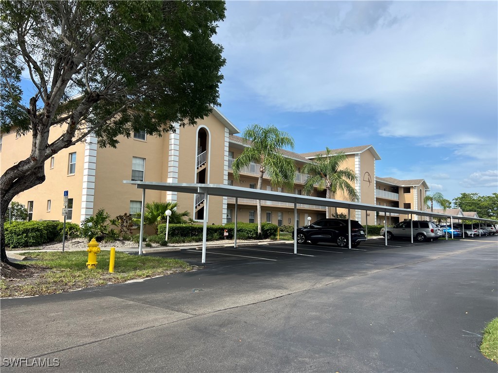 9640 Victoria Lane #105C Naples FL 34109 225064960 image1