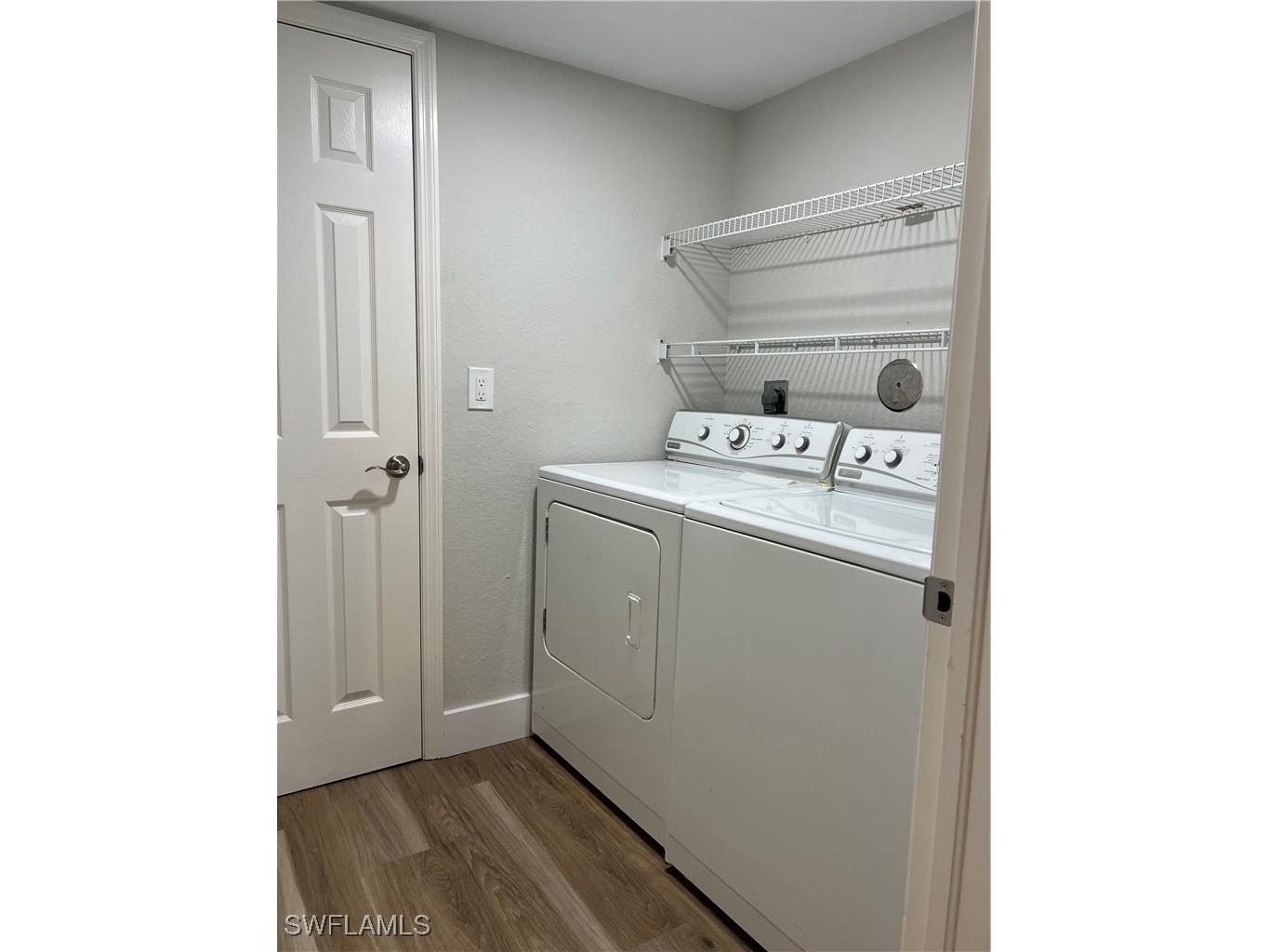 9640 Victoria Lane #105C Naples FL 34109 225064960 image20
