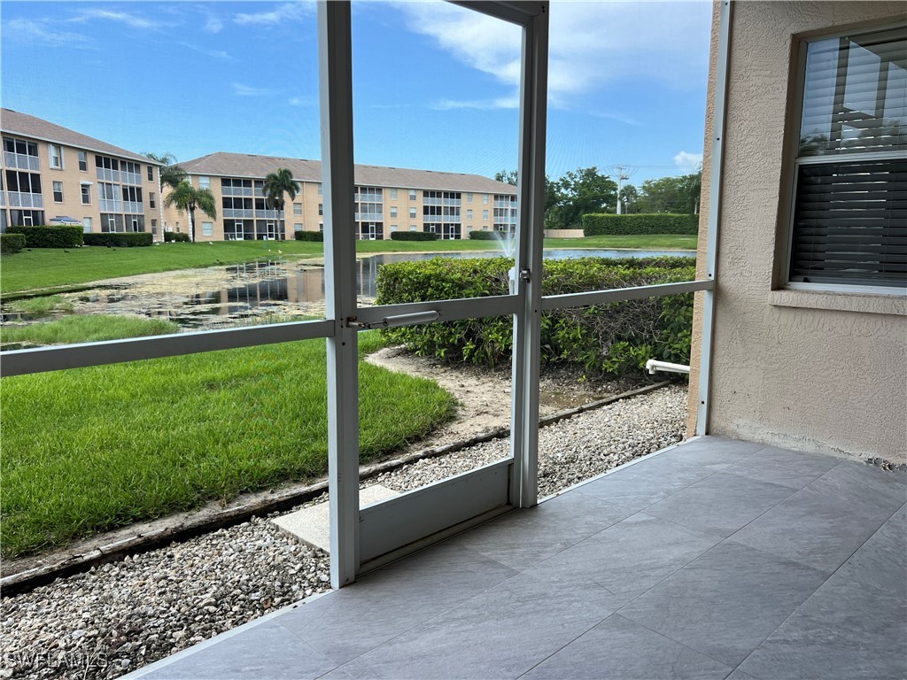 9640 Victoria Lane #105C Naples FL 34109 225064960 image21