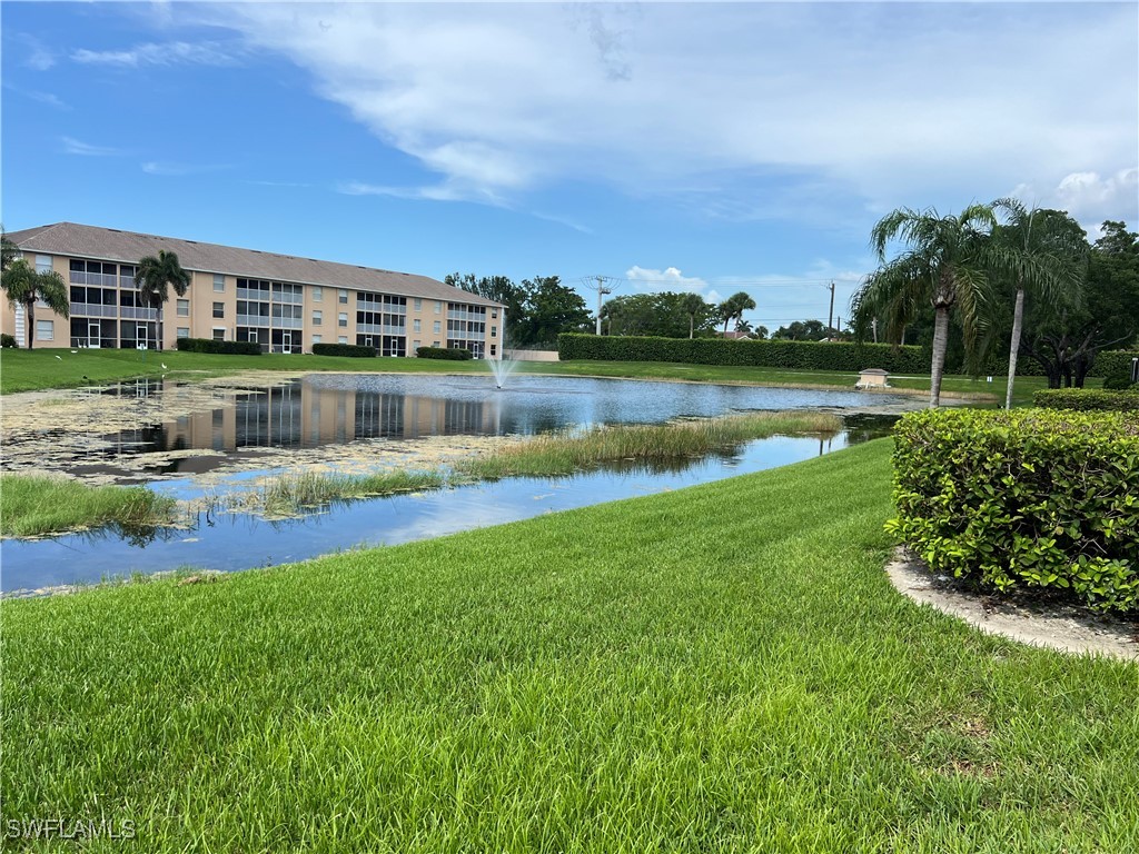 9640 Victoria Lane #105C Naples FL 34109 225064960 image25