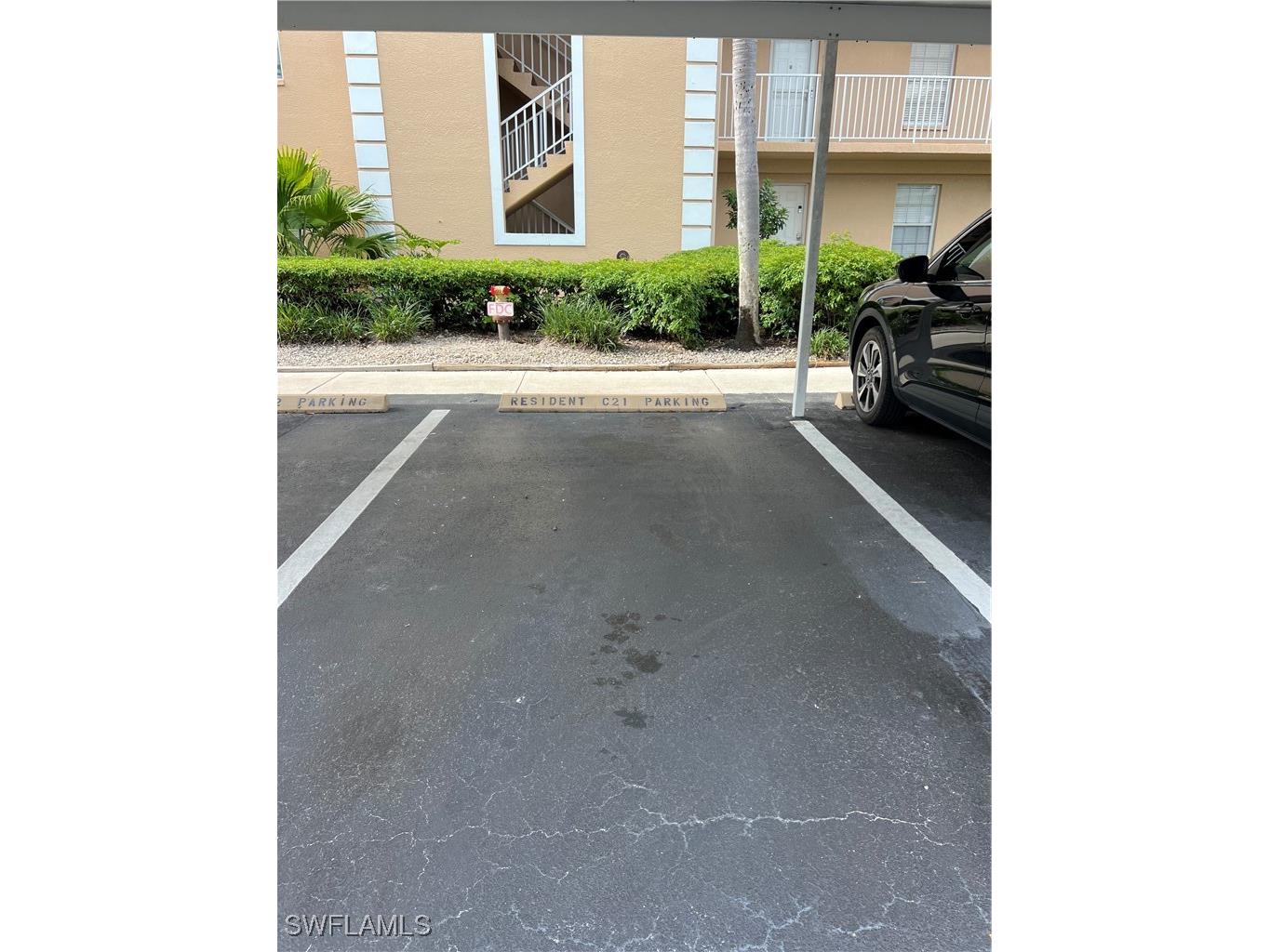 9640 Victoria Lane #105C Naples FL 34109 225064960 image29