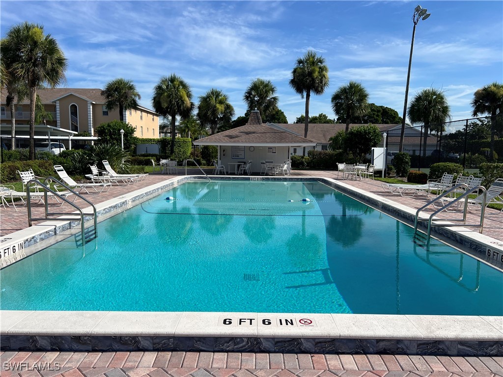 9640 Victoria Lane #105C Naples FL 34109 225064960 image34