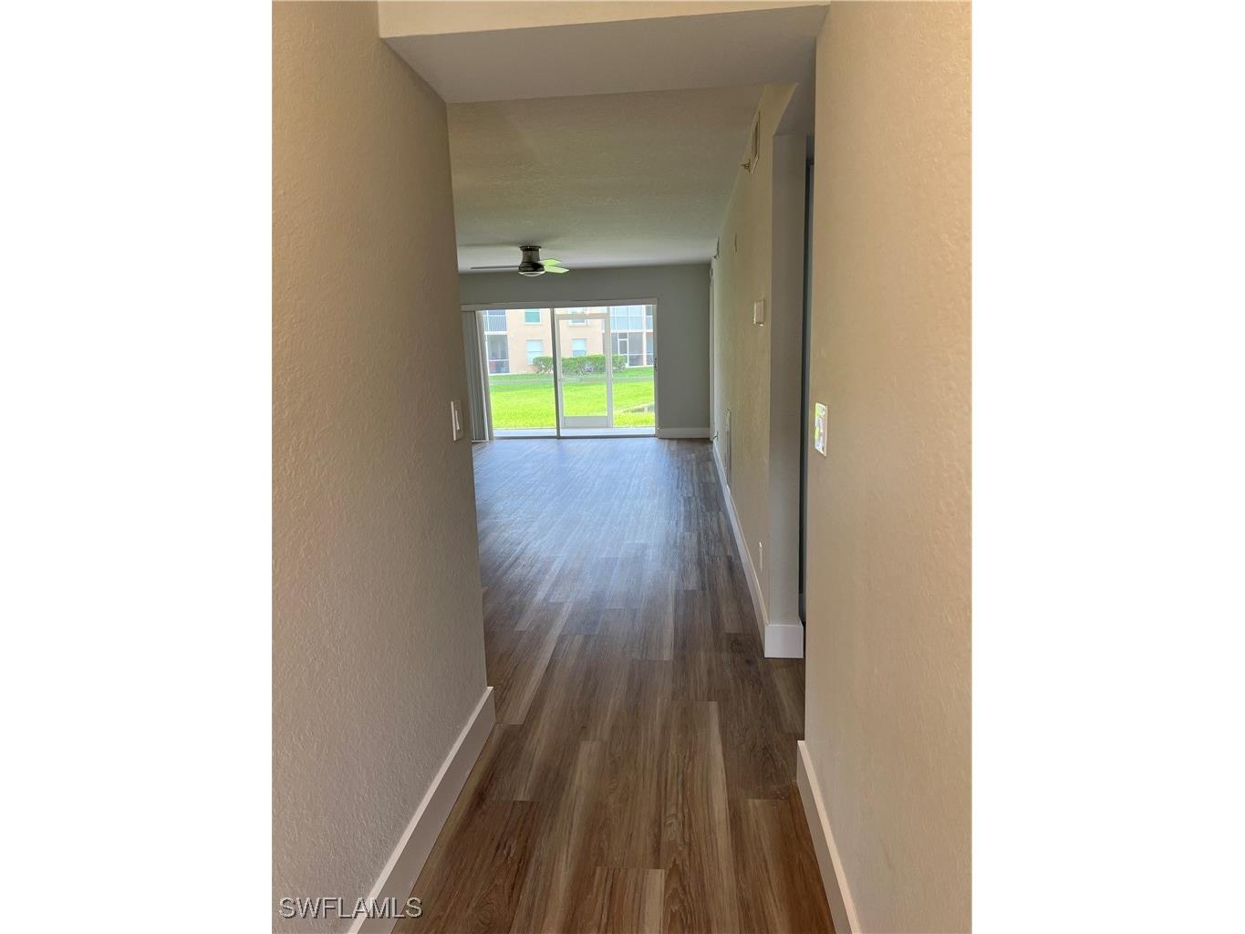 9640 Victoria Lane #105C Naples FL 34109 225064960 image6