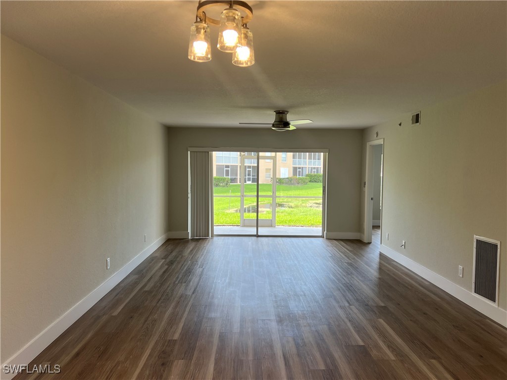 9640 Victoria Lane #105C Naples FL 34109 225064960 image7