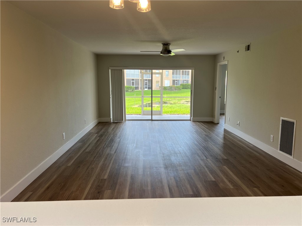9640 Victoria Lane #105C Naples FL 34109 225064960 image8