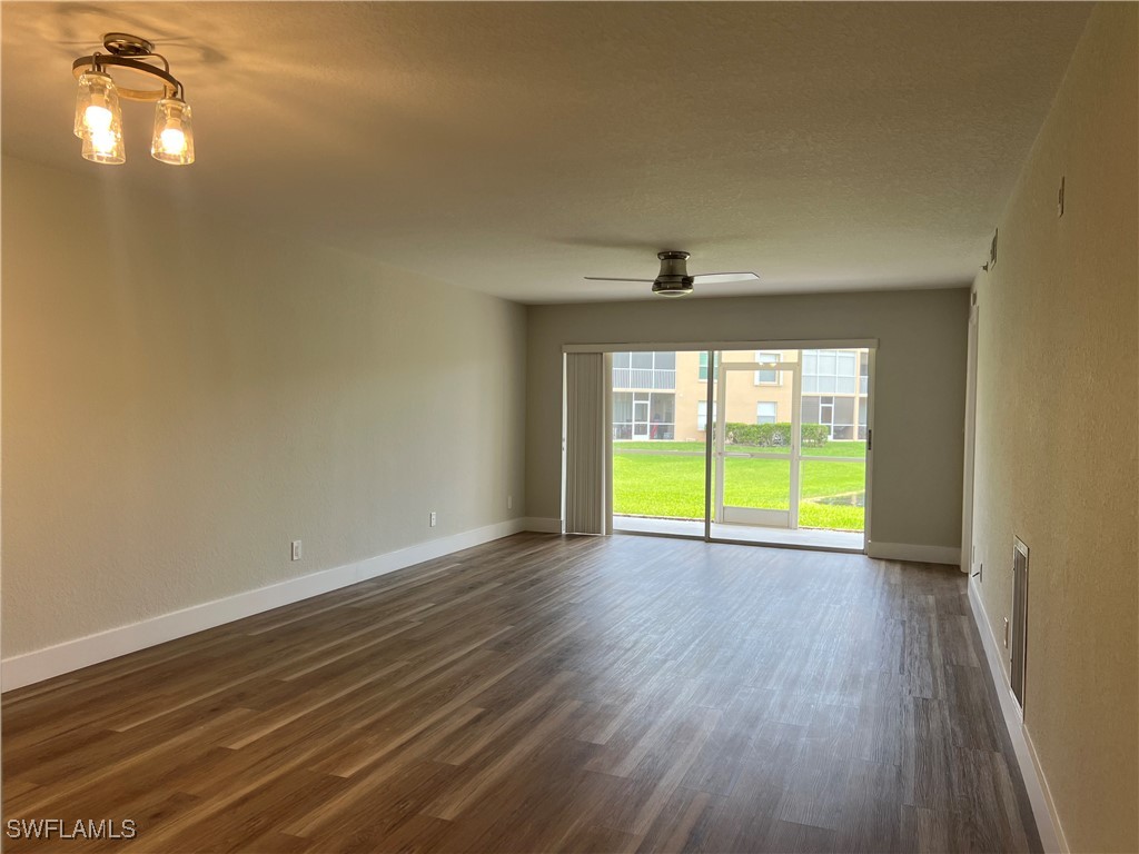 9640 Victoria Lane #105C Naples FL 34109 225064960 image9