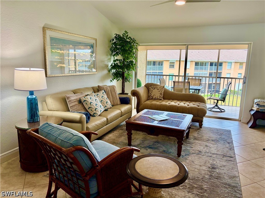 9640 Victoria Lane #C-305 Naples FL 34109 226014743 image1