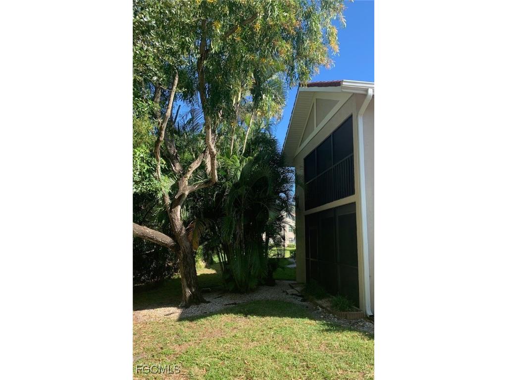 9640 Windsor Gardens Lane #201 Fort Myers FL 33919 2025019839 image4