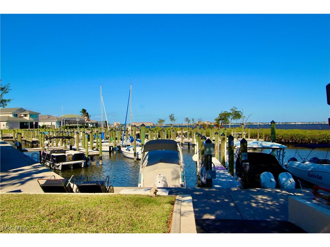 9641 Halyards Court #12 Fort Myers FL 33919 2026009962 image40