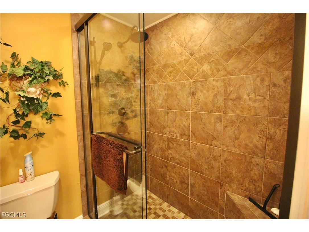 9641 Halyards Court #12 Fort Myers FL 33919 2026009962 image7