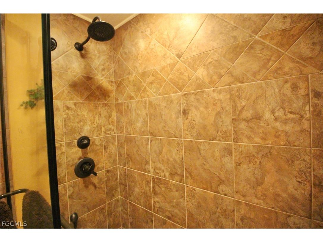 9641 Halyards Court #12 Fort Myers FL 33919 2026009962 image9